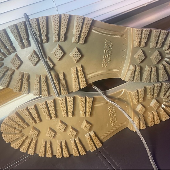 Sperry Boots, Men’s 9 - Picture 2 of 8